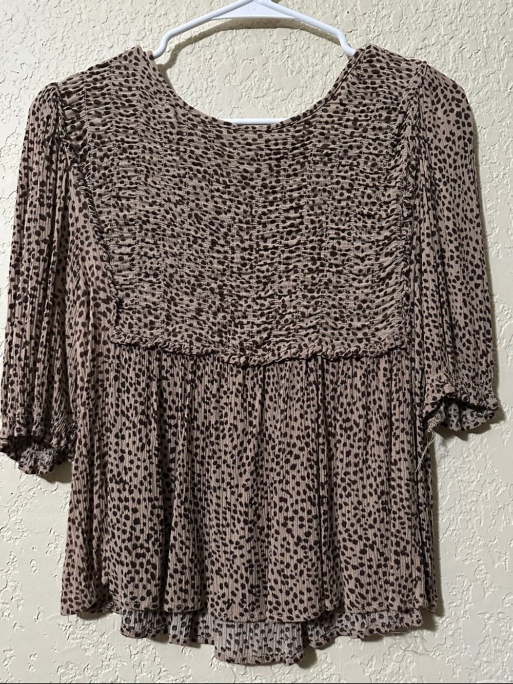 Coco and Jaimeson Womens Brown Cheetah  Print Peasant Blouse M